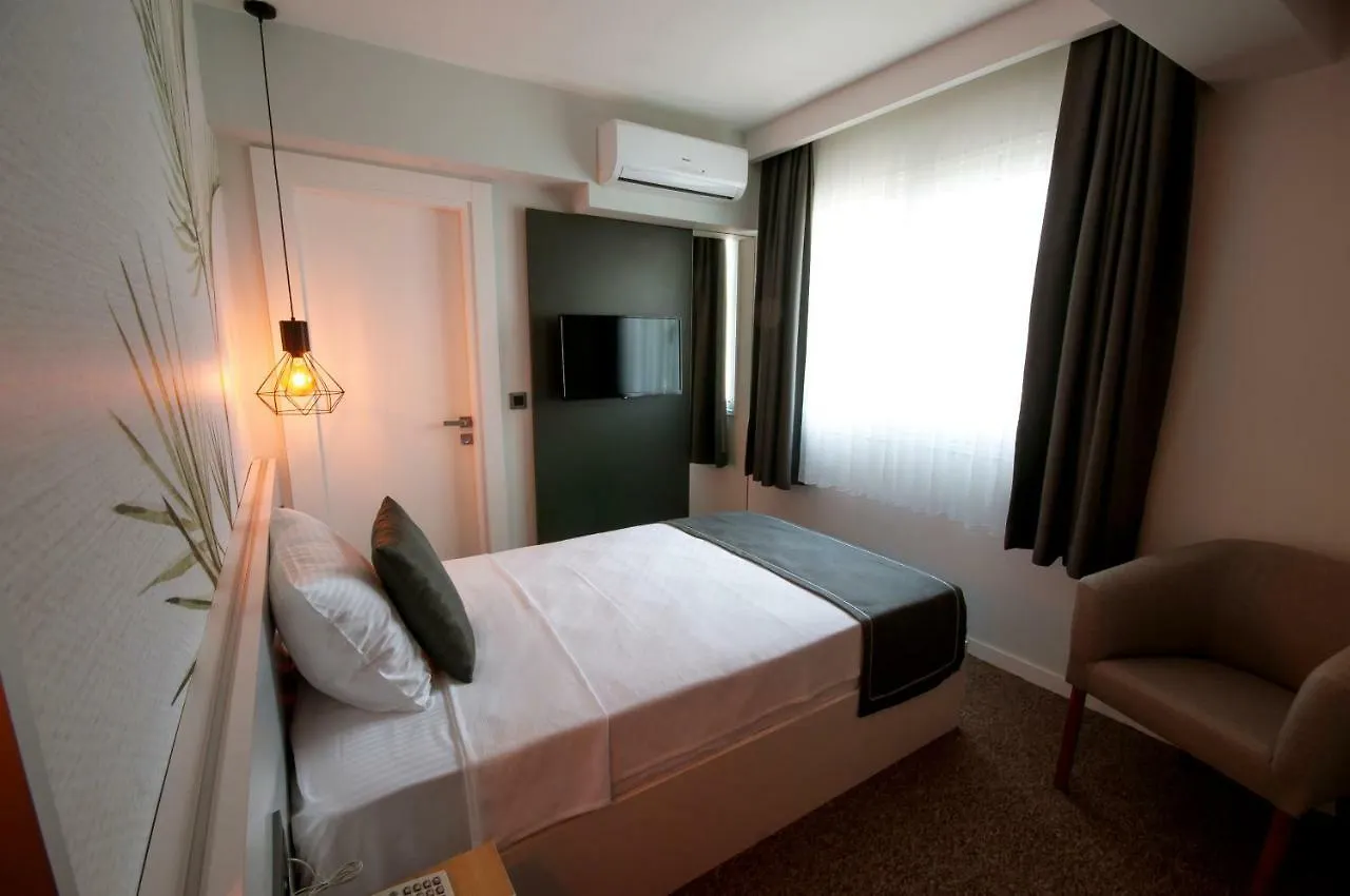 Luis Otel Izmir Hotel